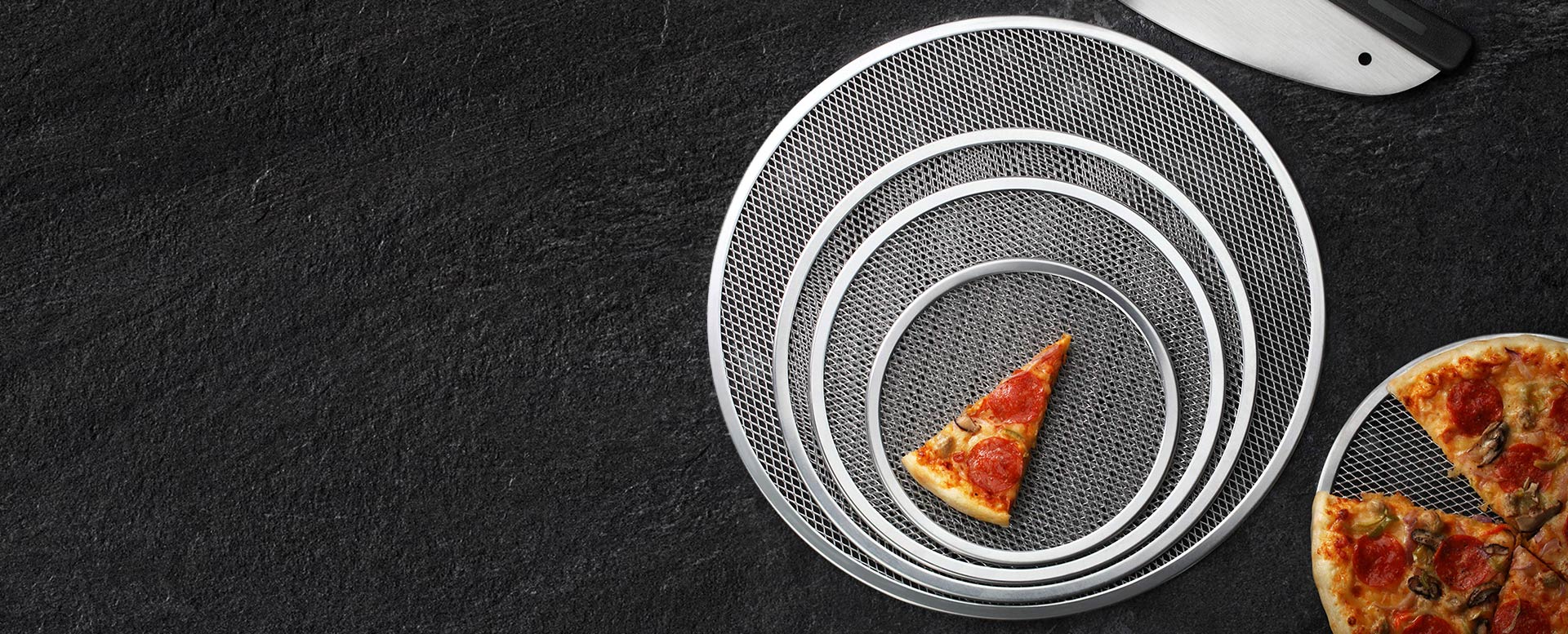 Alumiinipizza -näytöt